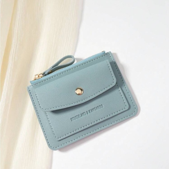 ⚠️Clearance Blue Flip Cover And Zipper Wallet / Cardholder - Picture 3 of 5